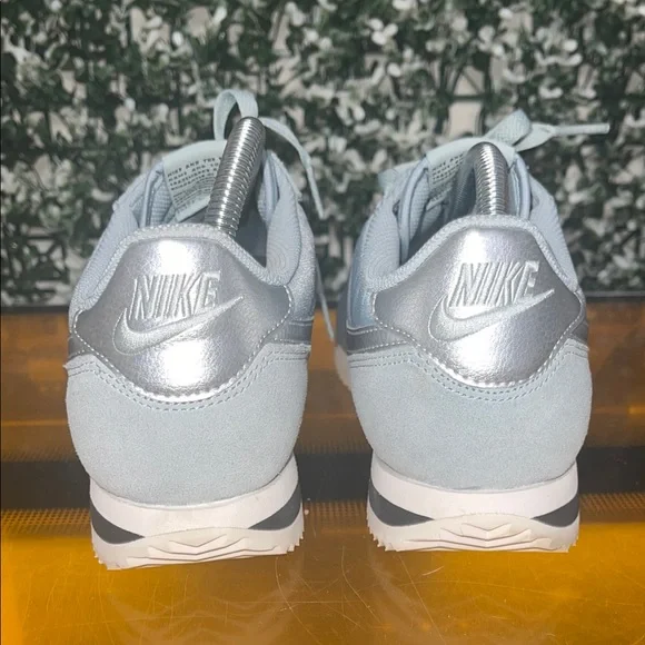 Nike Silver Sneakers Classic Cortez - Picture 3 of 6